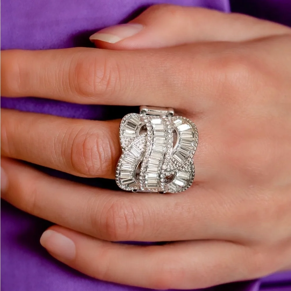 $1 a piece if you purchase all, $2 if sold separately (500 pieces) - Picture 5 of 5